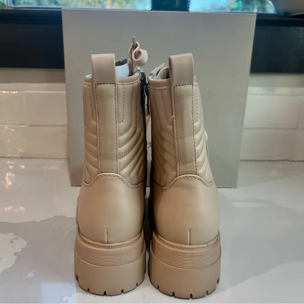 Marc Fisher Pierce Quilted Faux Leather Pierce Light Natural Combat Boot Sz 10 - Picture 6 of 14